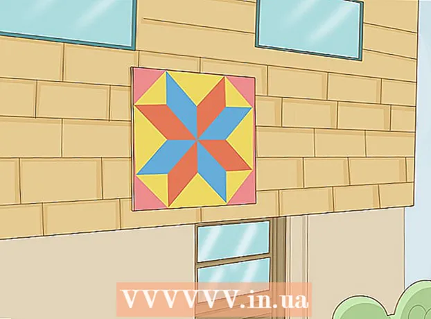 Hoe maak je een paneel met een quiltpatroon om de gevel van een gebouw te versieren?