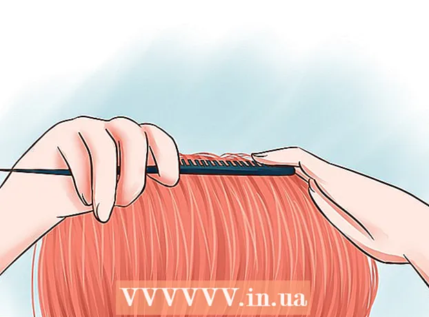 Hur man får en enkel frisyr för skolan