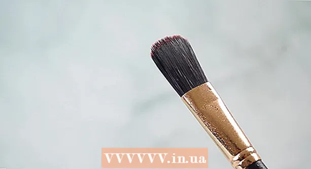Comment faire un nettoyant pour pinceaux de maquillage maison