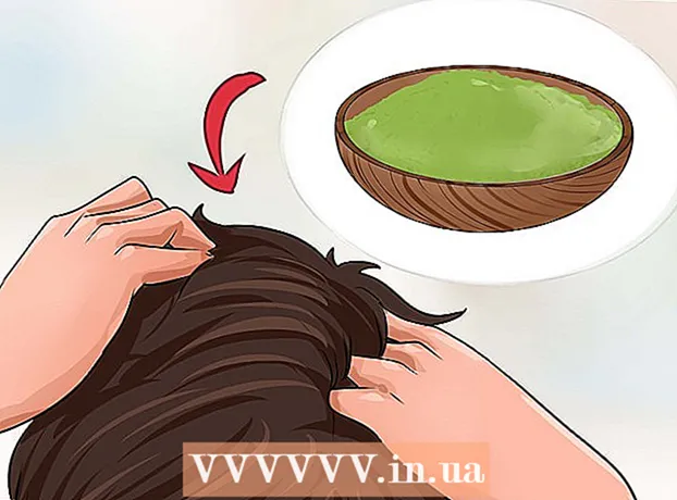 Како природно посветлити косу