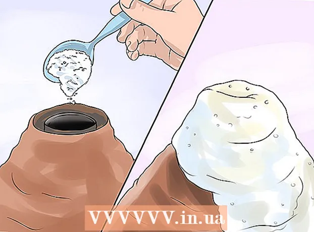 Jak zrobić wulkan z butelki wody i sody