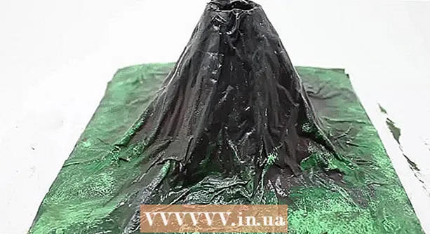 Cara membuat gunung berapi bubur kertas
