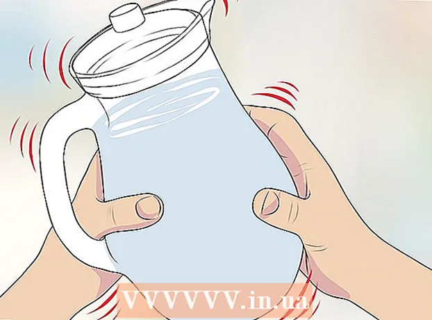 Kuidas klaasipesuvedelikku vedelikuks muuta