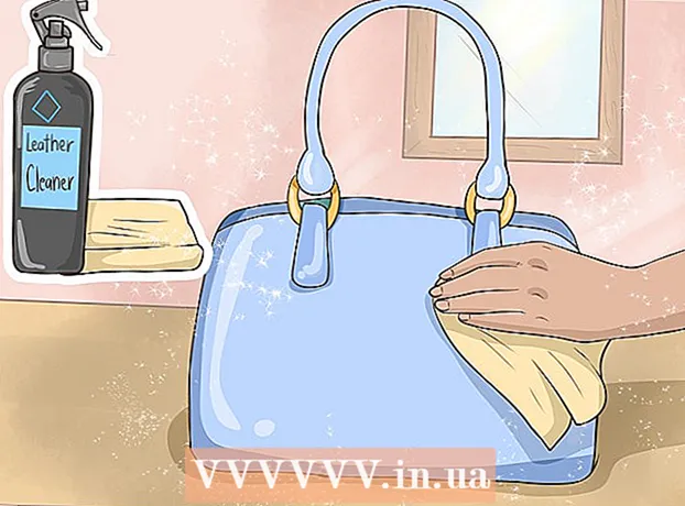 Cara mengemas dompet Anda untuk setiap hari (untuk gadis remaja)