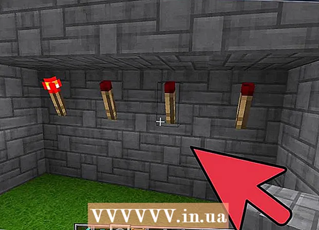 Kā izveidot mirgojošus sarkanus putekļu lāpas Minecraft