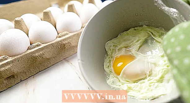 Cómo cocinar huevos duros en el microondas.