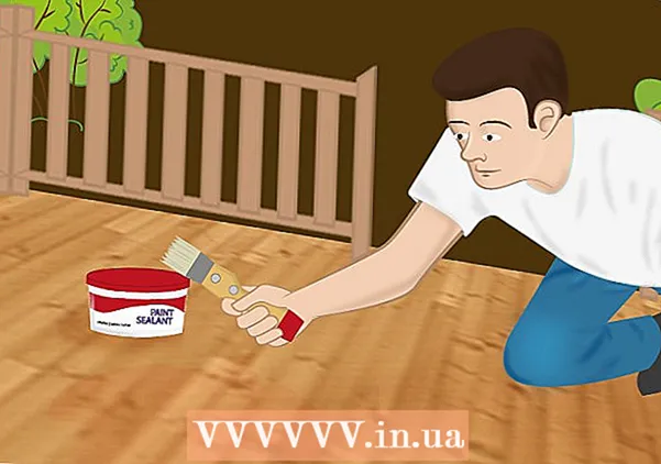 Як видалити акрилову фарбу з дерев'яної підлоги