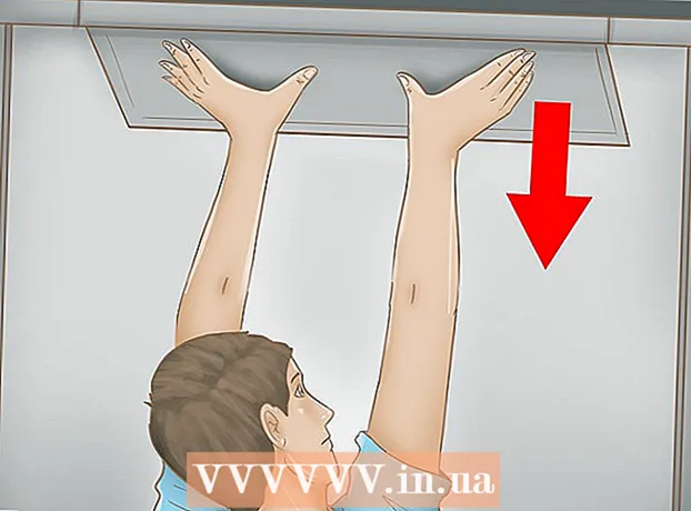 Cara keluar dari lift yang macet
