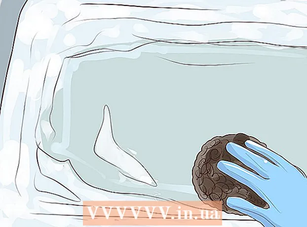 Hoe hardnekkige vlekken in het bad te verwijderen?