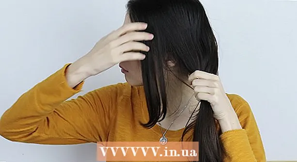 چگونه موهای خود را با یک بافت کناری ببافید